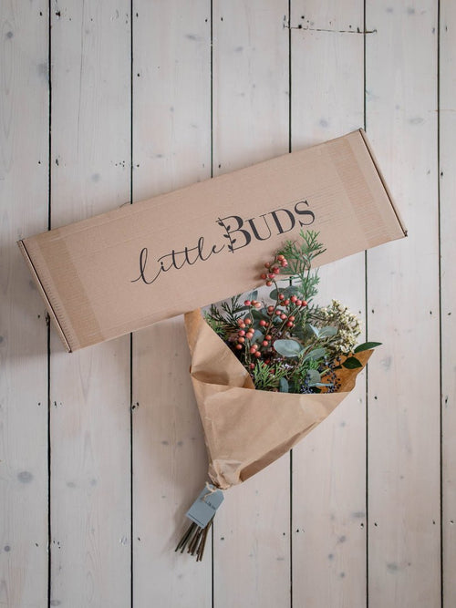 Juno | Faux berry and waxflower arrangement